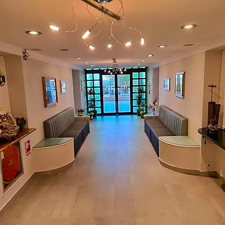 Solarium Hotel