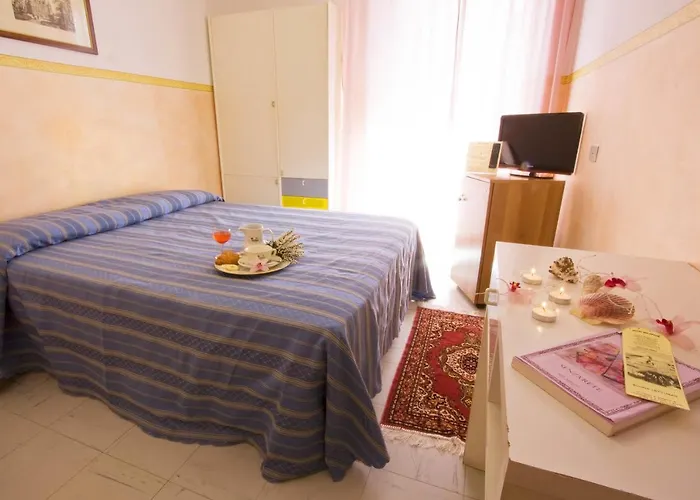 Отель Solarium Сан-Бенедетто-дель-Тронто